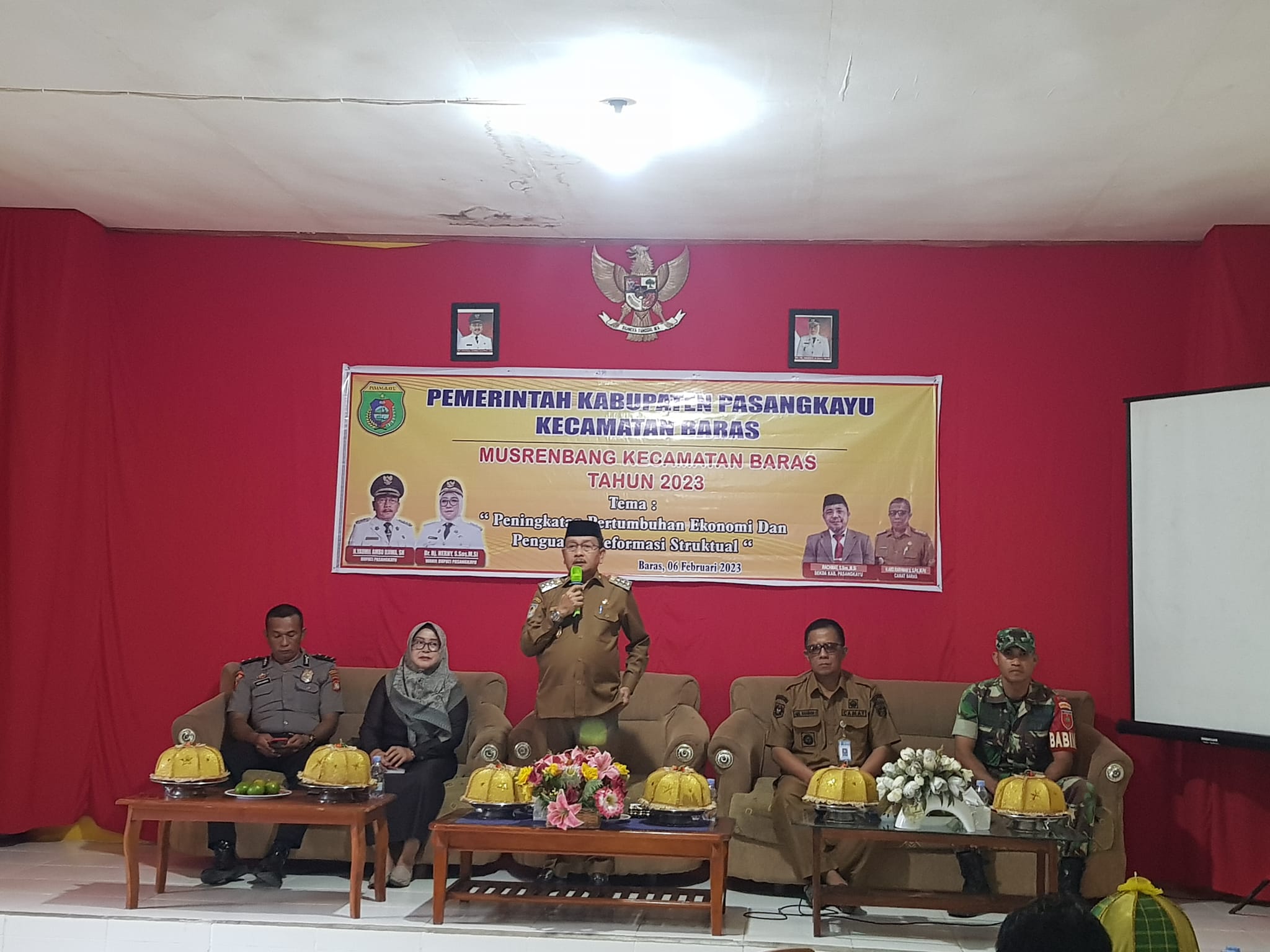 Bupati Pasangkayu Hadiri Musrenbang Kecamatan Baras